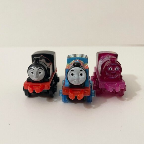 Lot of 10 Fisher Price Thomas and Friends Minis Train Engines - Picture 13 of 16